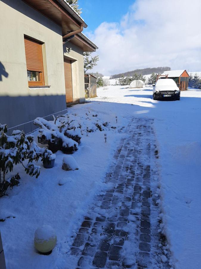 Lubiatow Der Kleine Bauernhof Keine Arbeiter Zadnych Pracownikow公寓 外观 照片