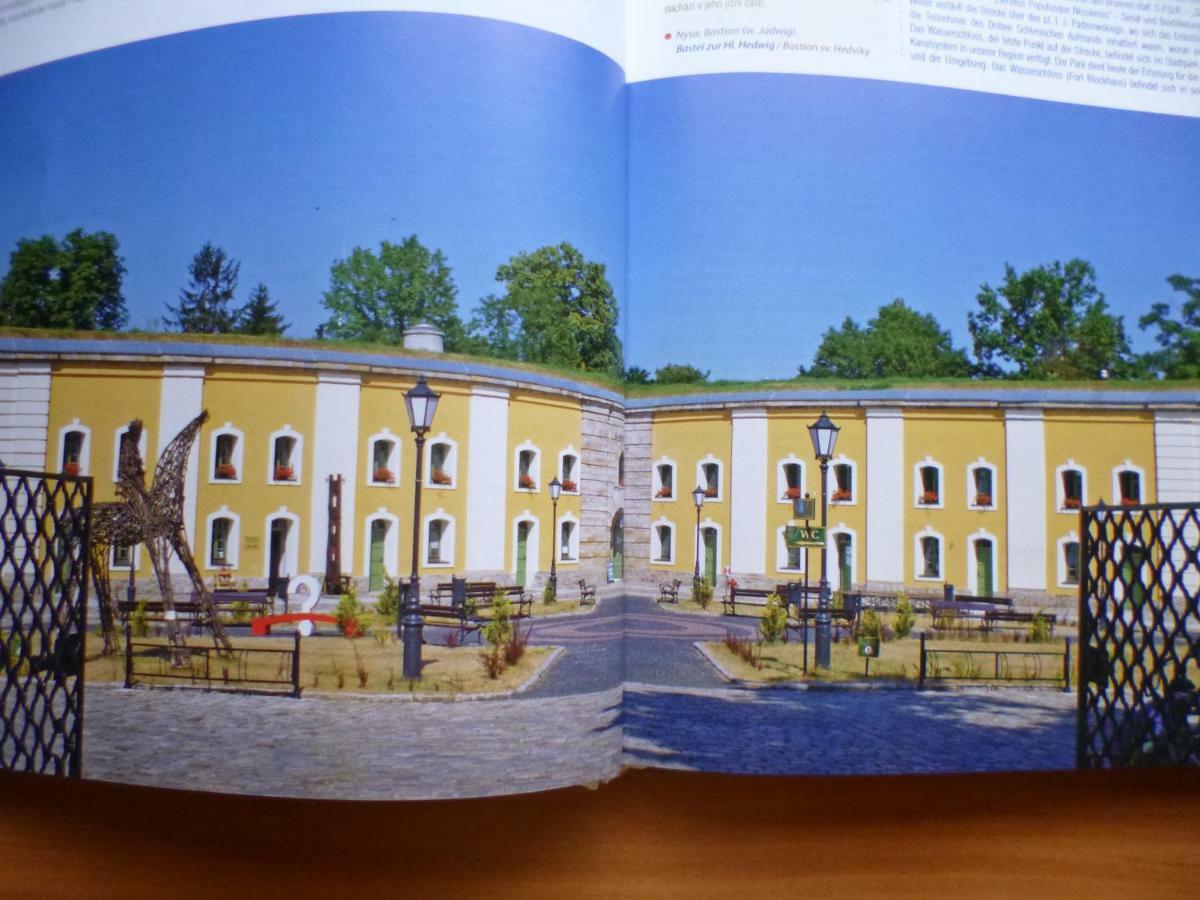 Lubiatow Der Kleine Bauernhof Keine Arbeiter Zadnych Pracownikow公寓 外观 照片